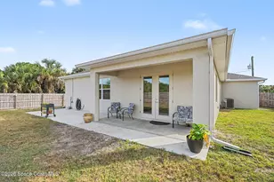831 Beach St SW, Palm Bay, FL 32908 - Photo 19