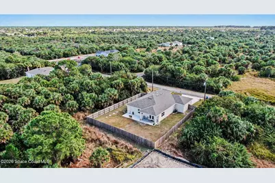 831 Beach Street SW, Palm Bay, FL 32908 - Photo 23