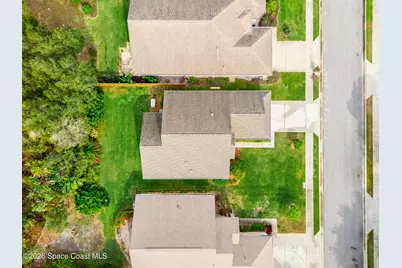 1060 Pine Creek Circle NE, Palm Bay, FL 32905 - Photo 9