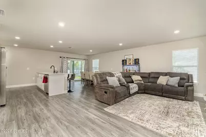 866 Carnival Road SE Road SE, Palm Bay, FL 32909 - Photo 9