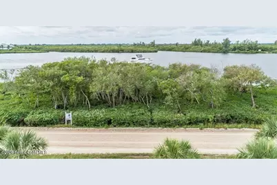 1344 Riverside Lane, Vero Beach, FL 32963 - Photo 33
