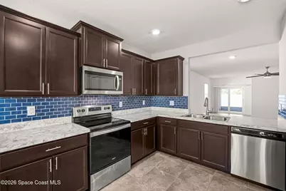 389 Guinevere Drive SW, Palm Bay, FL 32908 - Photo 13