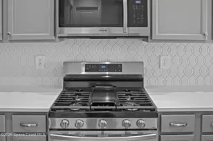 2690 Avalonia Dr, Melbourne, FL 32940 - Photo 11