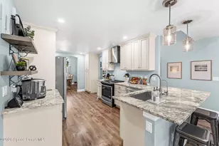 1001 Pelican Ln, Rockledge, FL 32955 - Photo 11