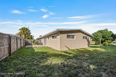 137 Washington Avenue #B, Indialantic, FL 32903 - Photo 13