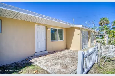 137 Washington Avenue #B, Indialantic, FL 32903 - Photo 3