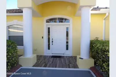 315 Bryn Mawr Avenue NE, Palm Bay, FL 32907 - Photo 3