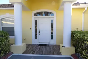 315 Bryn Mawr Ave NE, Palm Bay, FL 32907 - Photo 3