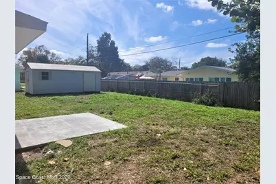 435 S Courtenay Parkway, Merritt Island, FL 32952 - Photo 19