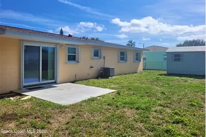 435 S Courtenay Parkway, Merritt Island, FL 32952 - Photo 17