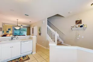 1347 Hampton Park Ln, Melbourne, FL 32940 - Photo 9