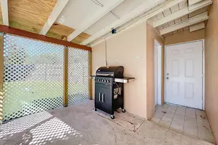 1090 Bianca Dr NE, Palm Bay, FL 32905 - Photo 21