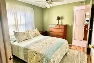 632 Oleander Cir, Barefoot Bay, FL 32976 - Photo 31