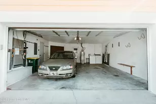 905 Maplewood Ct, Melbourne, FL 32940 - Photo 3