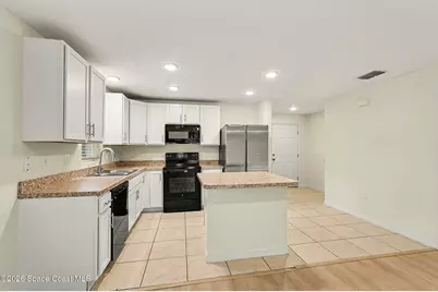 870 Havelock Avenue SW, Palm Bay, FL 32908 - Photo 5
