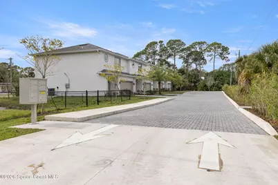 193 Dayton Boulevard, Melbourne Village, FL 32904 - Photo 37