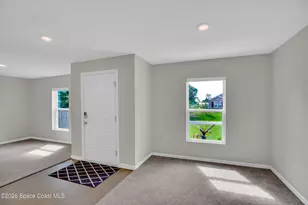 938 Clearmont St, Sebastian, FL 32958 - Photo 3