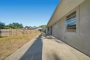 401 Whealan St SW, Palm Bay, FL 32908 - Photo 5
