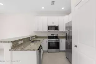 199 Dayton Blvd, Melbourne Village, FL 32904 - Photo 11