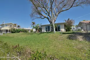 316 Kent Dr, Cocoa Beach, FL 32931 - Photo 19