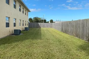 837 Hickory St, Melbourne, FL 32901 - Photo 5