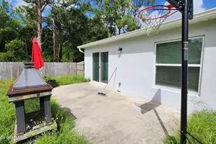 832 Sorrel St NW, Palm Bay, FL 32907 - Photo 33