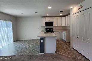 832 Sorrel St NW, Palm Bay, FL 32907 - Photo 9