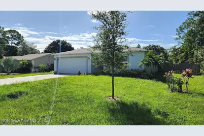 832 Sorrel Street NW, Palm Bay, FL 32907 - Photo 3