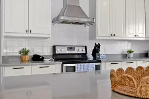 921 S Orlando Ave, Cocoa Beach, FL 32931 - Photo 17