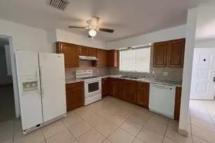 945 Date Ave, Merritt Island, FL 32953 - Photo 3