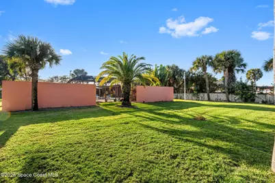 1044 Samar Road, Cocoa Beach, FL 32931 - Photo 45