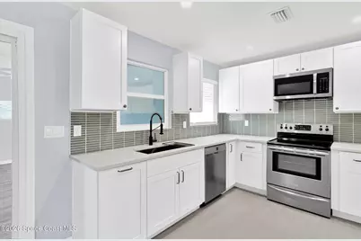 669 Vocelle Avenue, Sebastian, FL 32958 - Photo 13