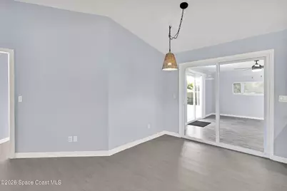 669 Vocelle Avenue, Sebastian, FL 32958 - Photo 9