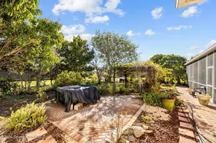 111 SW Ladybug Dr, Port Saint Lucie, FL 34953 - Photo 41