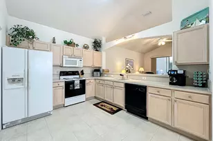 393 Intrepid Way, Indialantic, FL 32903 - Photo 9