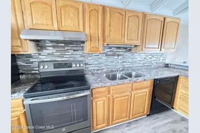180 Paradise Boulevard #18023, Melbourne, FL 32903 - Photo 11