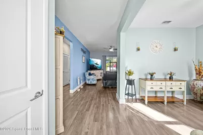 553 Rembrandt Street SE, Palm Bay, FL 32909 - Photo 5