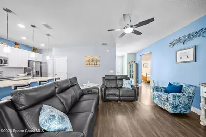 553 Rembrandt Street SE, Palm Bay, FL 32909 - Photo 9