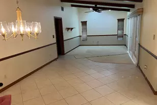 2239 Woodlawn Cir, Melbourne, FL 32934 - Photo 3