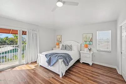 14215 N Bayshore Drive W, Madeira Beach, FL 33708 - Photo 19