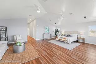 14215 N Bayshore Dr W, Madeira Beach, FL 33708 - Photo 17