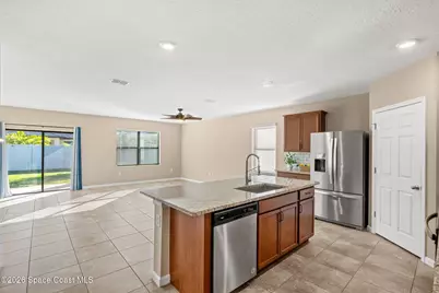 4717 Magenta Isles Drive, Melbourne, FL 32904 - Photo 7