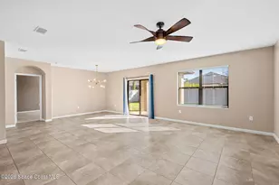 4717 Magenta Isles Dr, Melbourne, FL 32904 - Photo 11