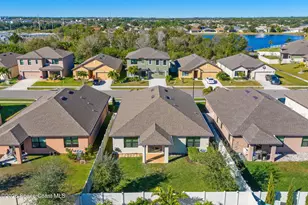 4717 Magenta Isles Dr, Melbourne, FL 32904 - Photo 37