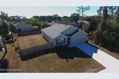 180 Hammock Road SE, Palm Bay, FL 32909 - Photo 3