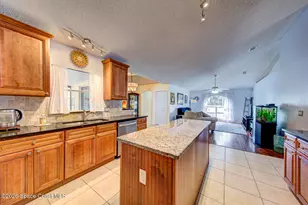 261 Franciscan Ave NW, Palm Bay, FL 32907 - Photo 9