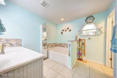 261 Franciscan Avenue NW, Palm Bay, FL 32907 - Photo 21