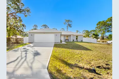 140 Brown Street SE, Palm Bay, FL 32909 - Photo 3