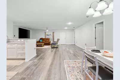 140 Brown Street SE, Palm Bay, FL 32909 - Photo 5