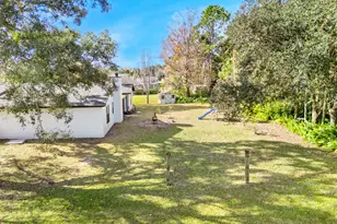 982 Pebble Ave NE, Palm Bay, FL 32907 - Photo 43
